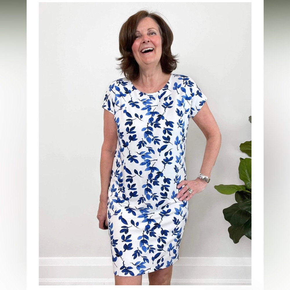 Miik Tia dolman sleeve tunic dress in ink leaf- size L